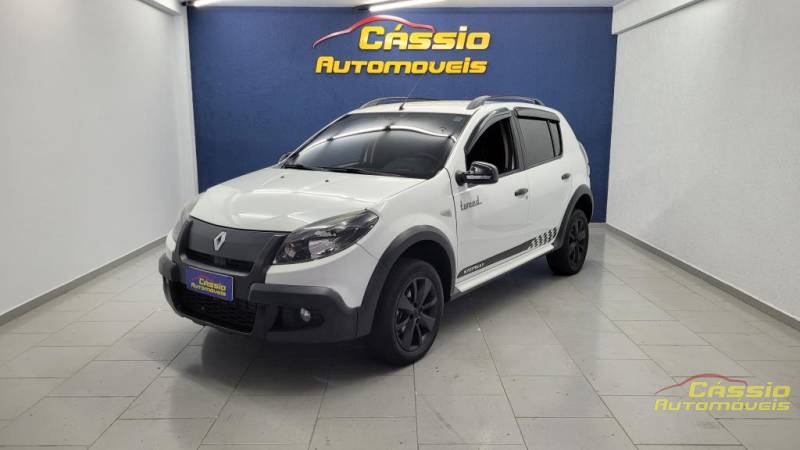 Renault SANDERO 1.6 STEPWAY 16V - 2014