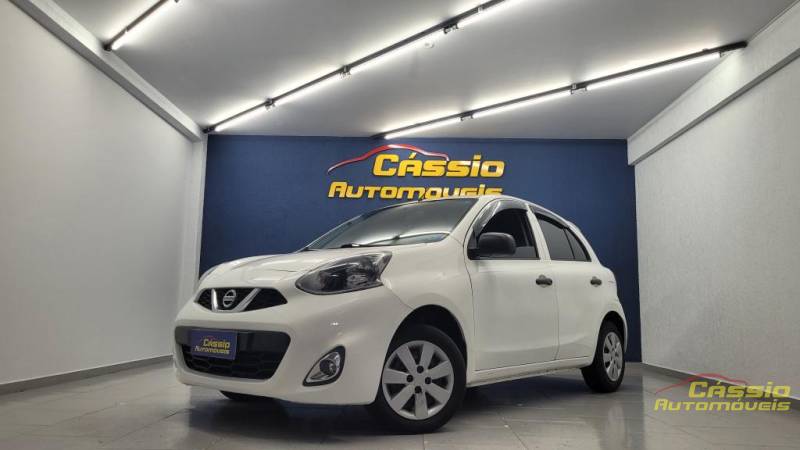 Nissan MARCH 1.0 MT - 2016