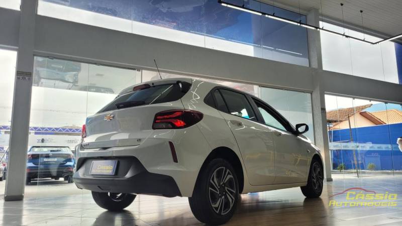 Gm  Chevrolet ONIX 1.0 MT LT2 (FLEX) - 2024