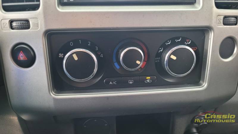 Nissan FRONTIER S CD 4x2 2.5 TB DIESEL - 2014