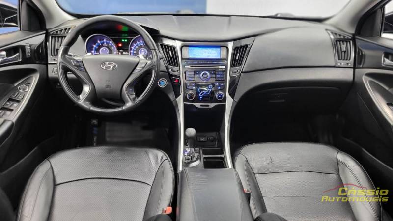 Hyundai SONATA GLS  2.4 - 2012