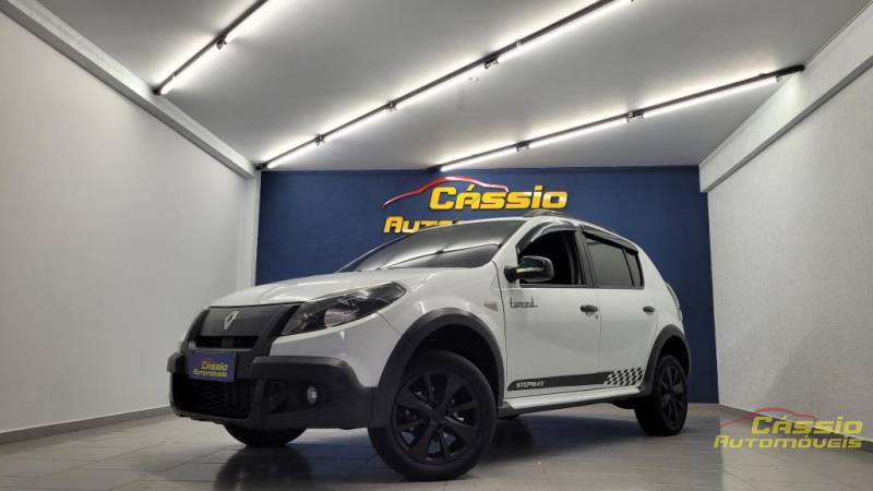 Renault SANDERO 1.6 STEPWAY 16V - 2014