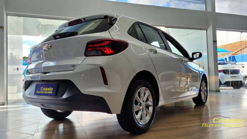 Gm  Chevrolet ONIX 10MT LT2  - 2023