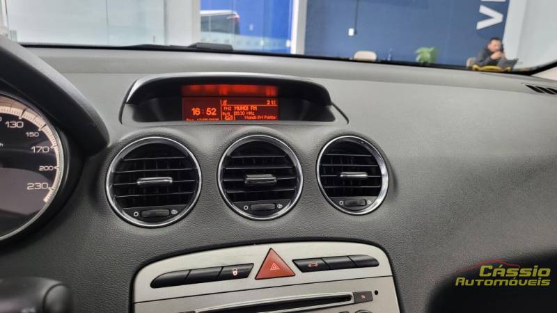 Peugeot 308 ALLURE 2.0 FLEX - 2014