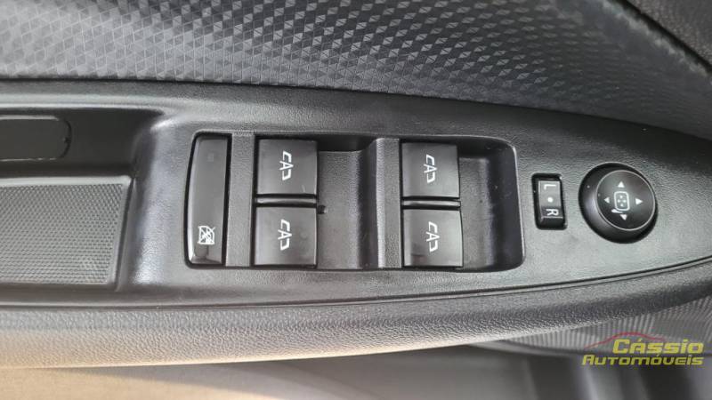 Gm  Chevrolet ONIX 1.0 MT LT2 (FLEX) - 2024