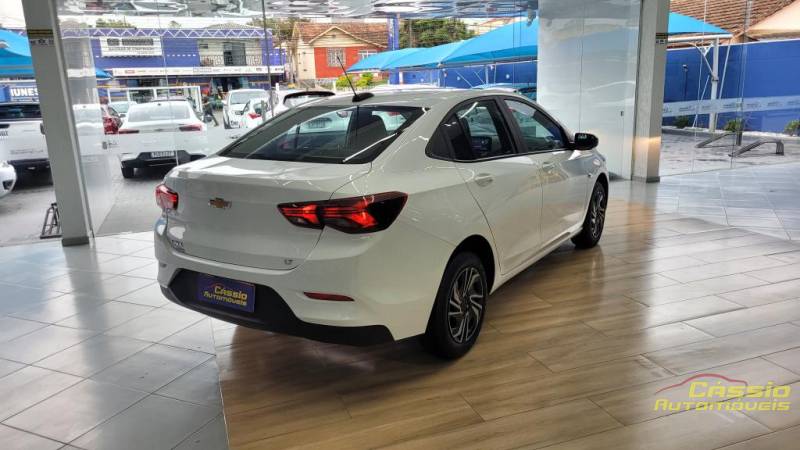 Gm  Chevrolet ONIX PLUS 10MT LT2 - 2024