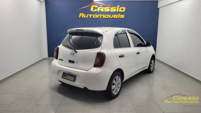 Nissan MARCH 1.0 MT - 2016