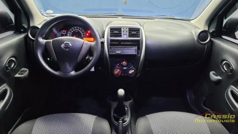 Nissan MARCH 1.0 MT - 2016